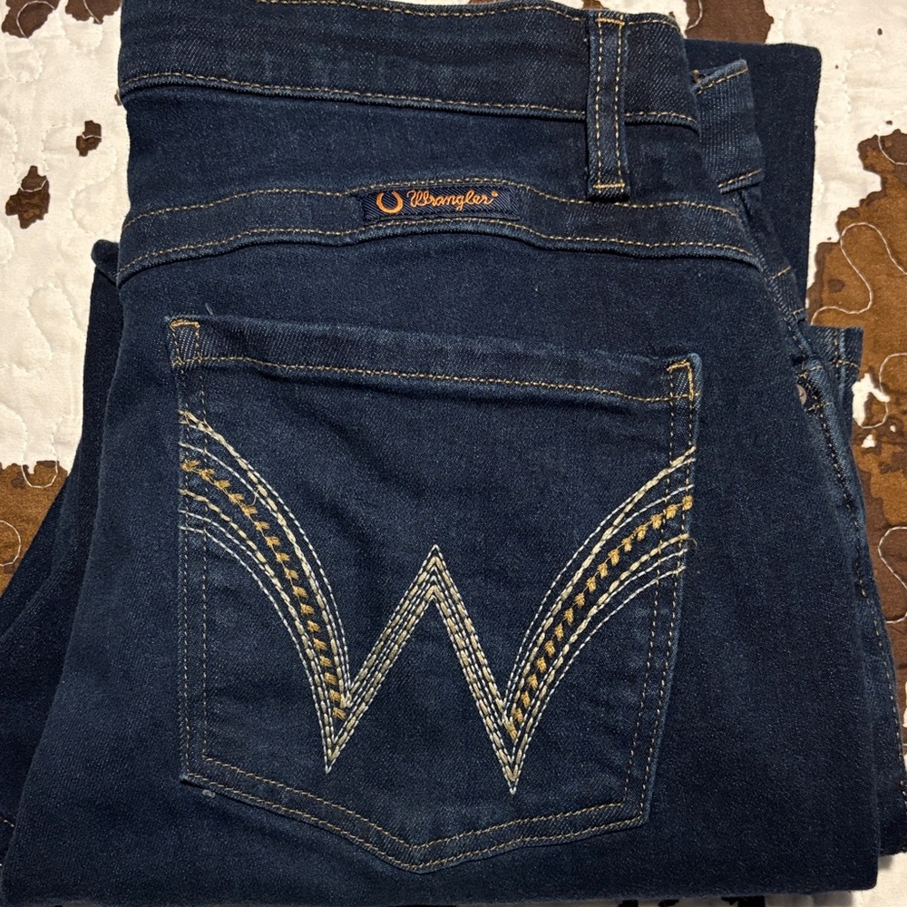 Wrangler Women's Dark Blue Boot Cut Ultimate Riding Jean